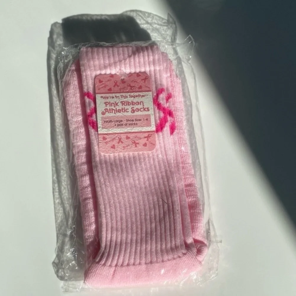 NWT Soccer Knee High Athletic Socks- Shoe Size 1-4 US
